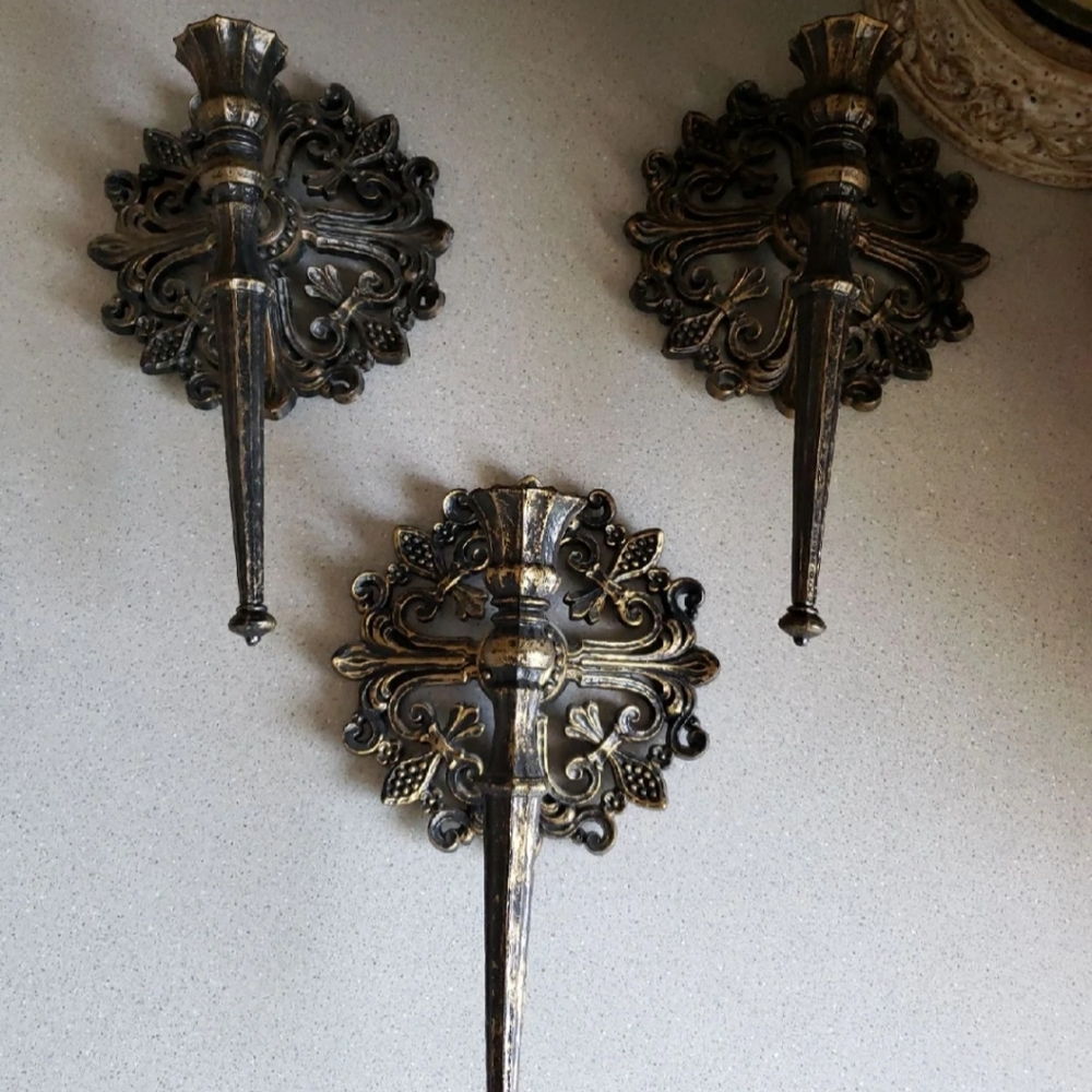 Vtg.Homco  wall sconces